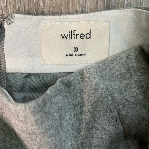 *SOLD* Wilfred skirt - Picture 2 of 3